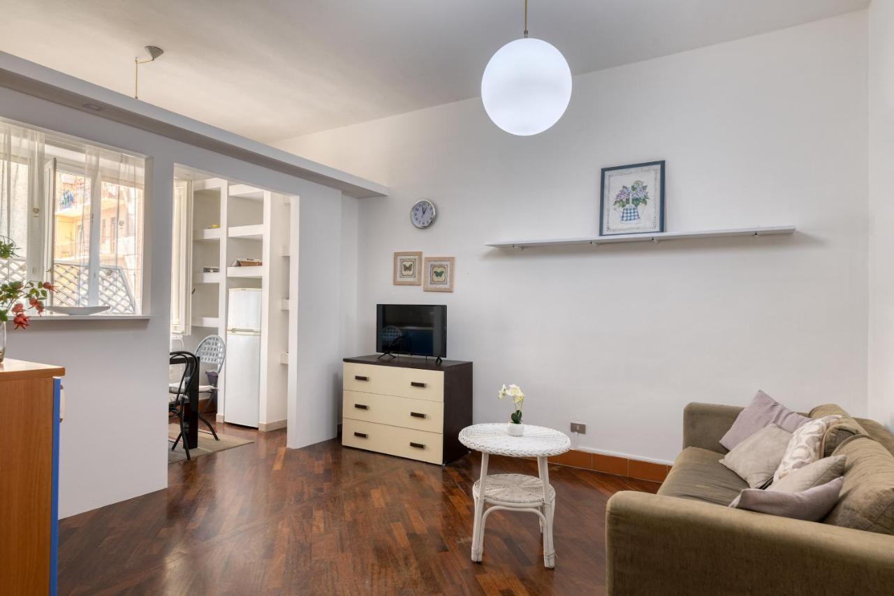 Izzhome Delightful Cagliari Exterior photo